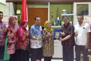 Acara Kegiatan Study Banding Karyawan tentang Konsultasi Pengembangan Fakultas Dakwah dan Komunikasi , Fakultas Adab dan Fakultas Ushuluddin ke UIN SUKA Yogyakarta