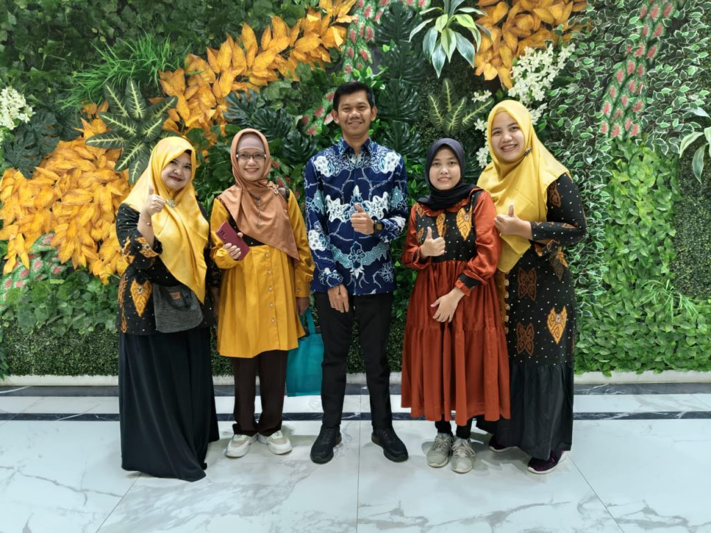 Staff Fakultas Dakwah dan Komunikasi Islam Melakukan Kunjungan ke KEMENAG RI