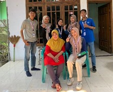 PPL Jurusan Pengembangan Masyarakat Islam Cirebon melakukan kunjungan ke kelompok binaan "Rumah Terasi" Cirebon Power