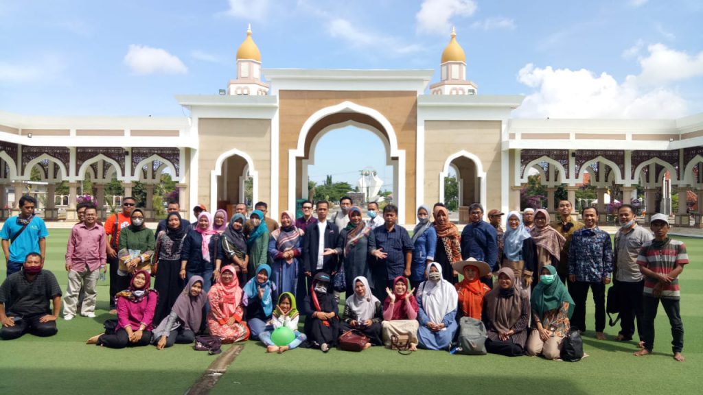 RAPAT KORDINASI PIMPINAN FAKULTAS, PIMPINAN JURUSAN, TENAGA PENDIDIKAN DAN KEPENDIDIKAN DAN CLEANING SERVICE FUAD