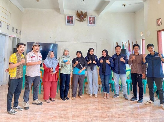 PPL Jurusan Pengembangan Masyarakat Islam Melakukan Kegiatan Geotagging Di Desa Matangaji Sumber: Meningkatkan Akurasi dan Transparansi Bantuan Sosial