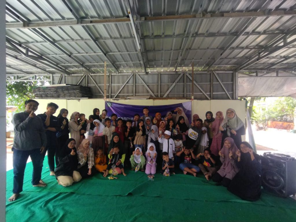 TANGGAP BENCANA, JURUSAN PENGEMBANGAN MASYARAKAT ISLAM IAIN SYEKH NURJATI CIREBON MENGGELAR PENGABDIAN KEPADA MASYARAKAT MELALUI FUN ACTIVITY BERBASIS MASJID